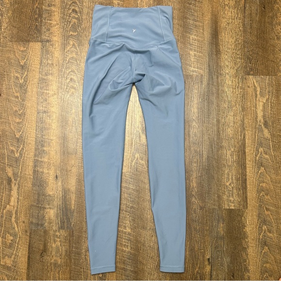 Old Navy Active Powersoft Leggings - Picture 2 of 4